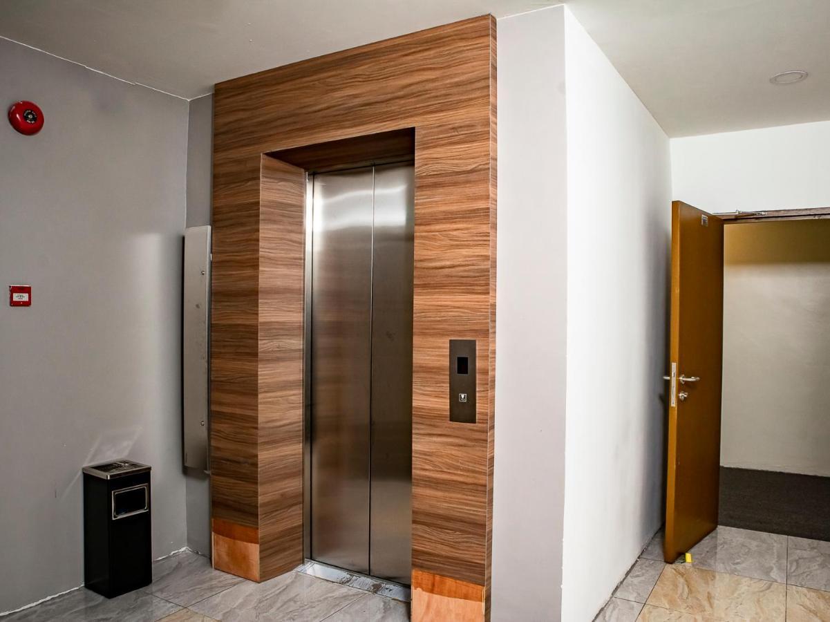 Oyo 90105 Towermas Hotel Sibu Eksteriør bilde